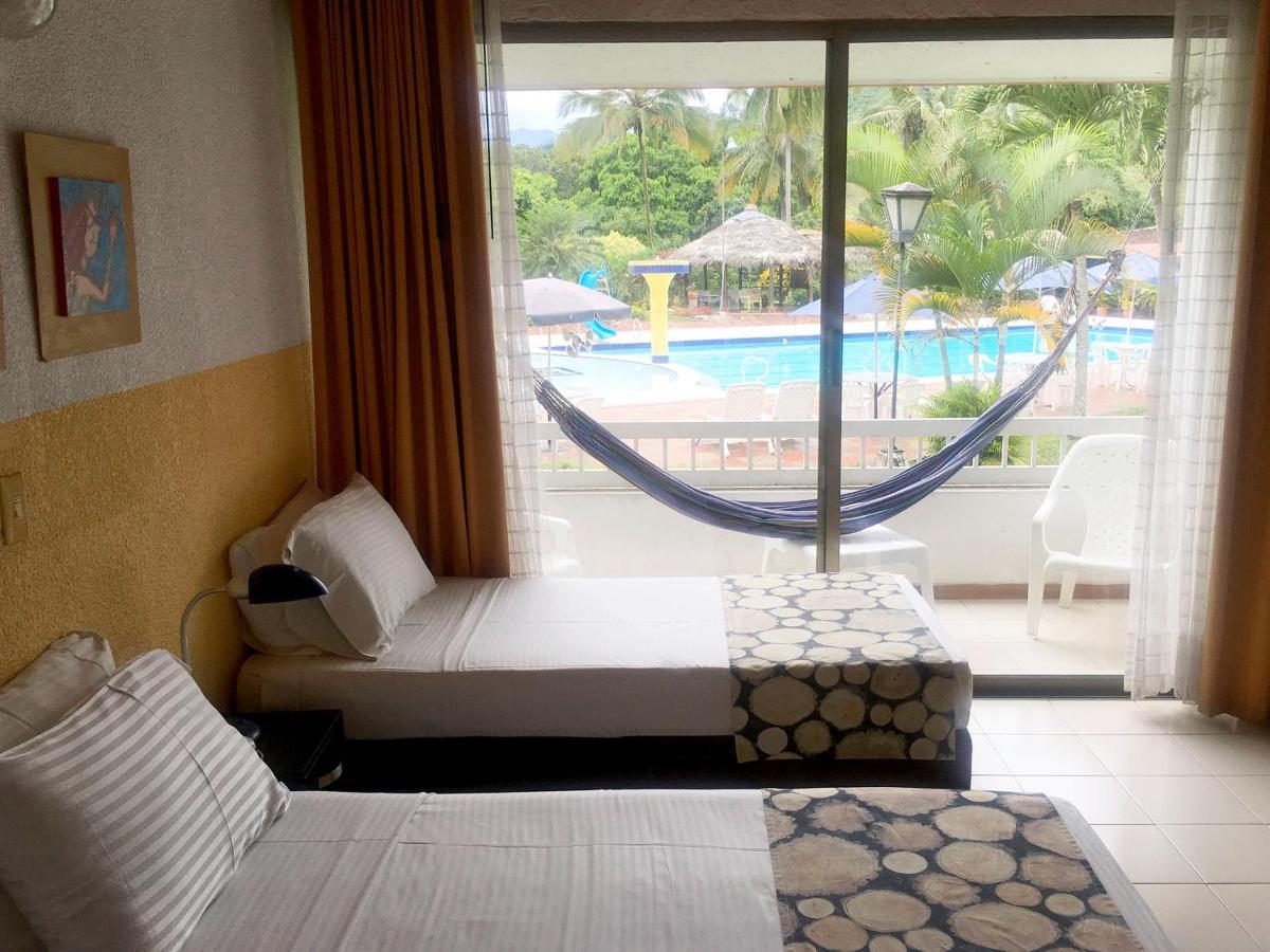 Hotel Hacienda El Diamante Villeta Eksteriør billede