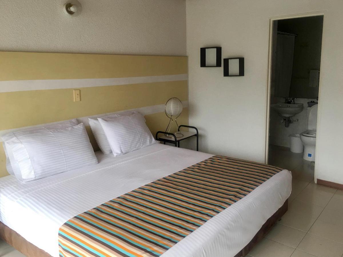 Hotel Hacienda El Diamante Villeta Eksteriør billede