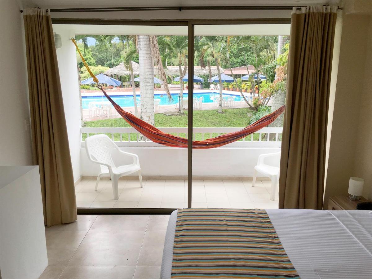 Hotel Hacienda El Diamante Villeta Eksteriør billede