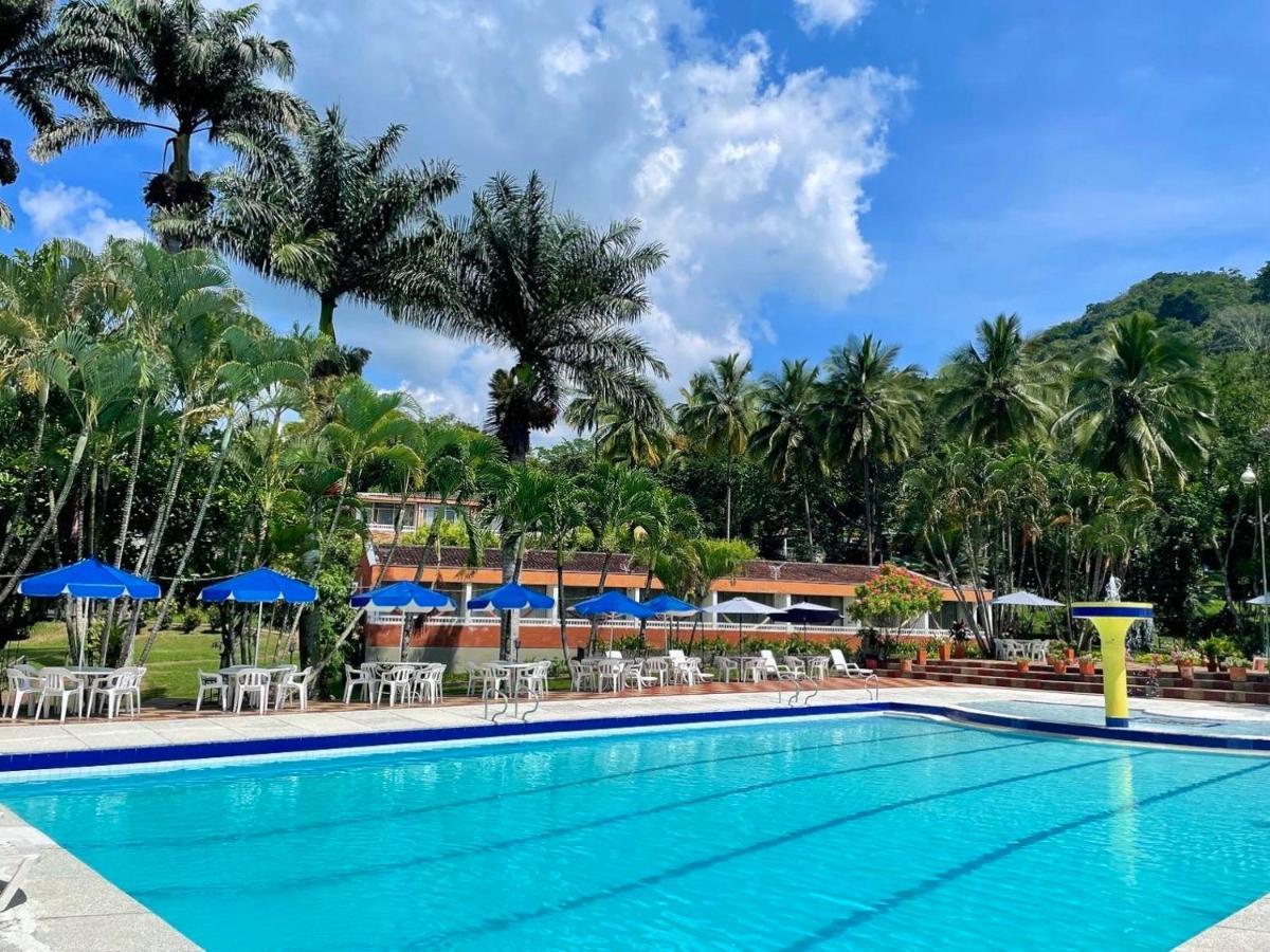 Hotel Hacienda El Diamante Villeta Eksteriør billede