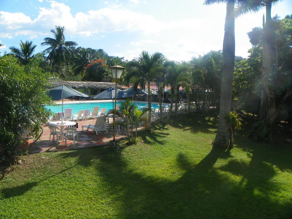 Hotel Hacienda El Diamante Villeta Eksteriør billede
