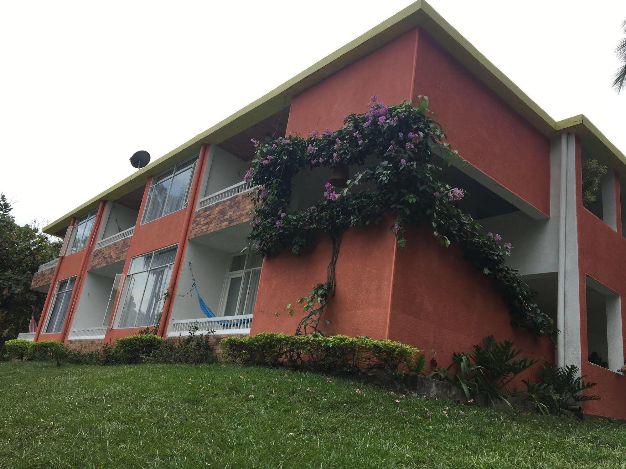Hotel Hacienda El Diamante Villeta Eksteriør billede