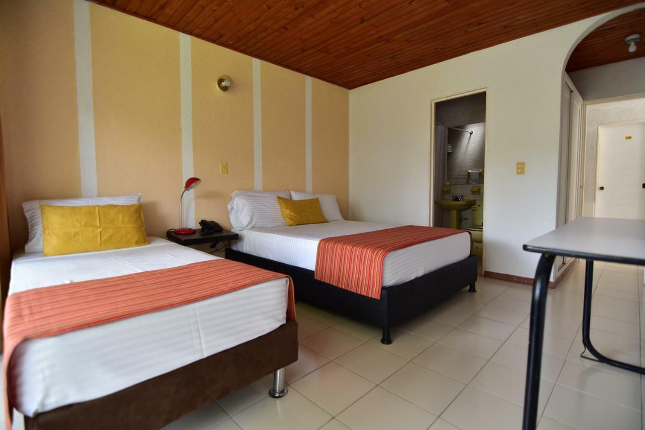 Hotel Hacienda El Diamante Villeta Eksteriør billede